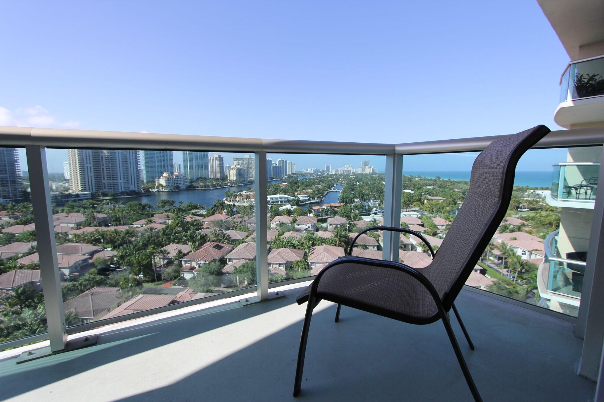 Ocean Reserve Sunny Isles Beach Exterior photo