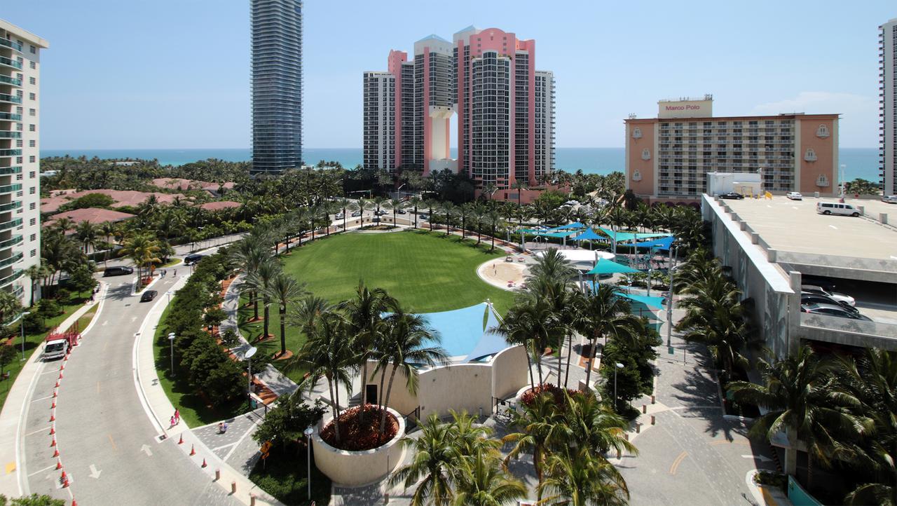 Ocean Reserve Sunny Isles Beach Exterior photo